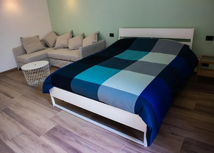 La Casa Dei Nonni לינה וארוחת בוקר 3*